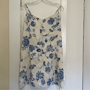 Abercrombie & Fitch lace trim linen blend floral blue and White mini dress xl